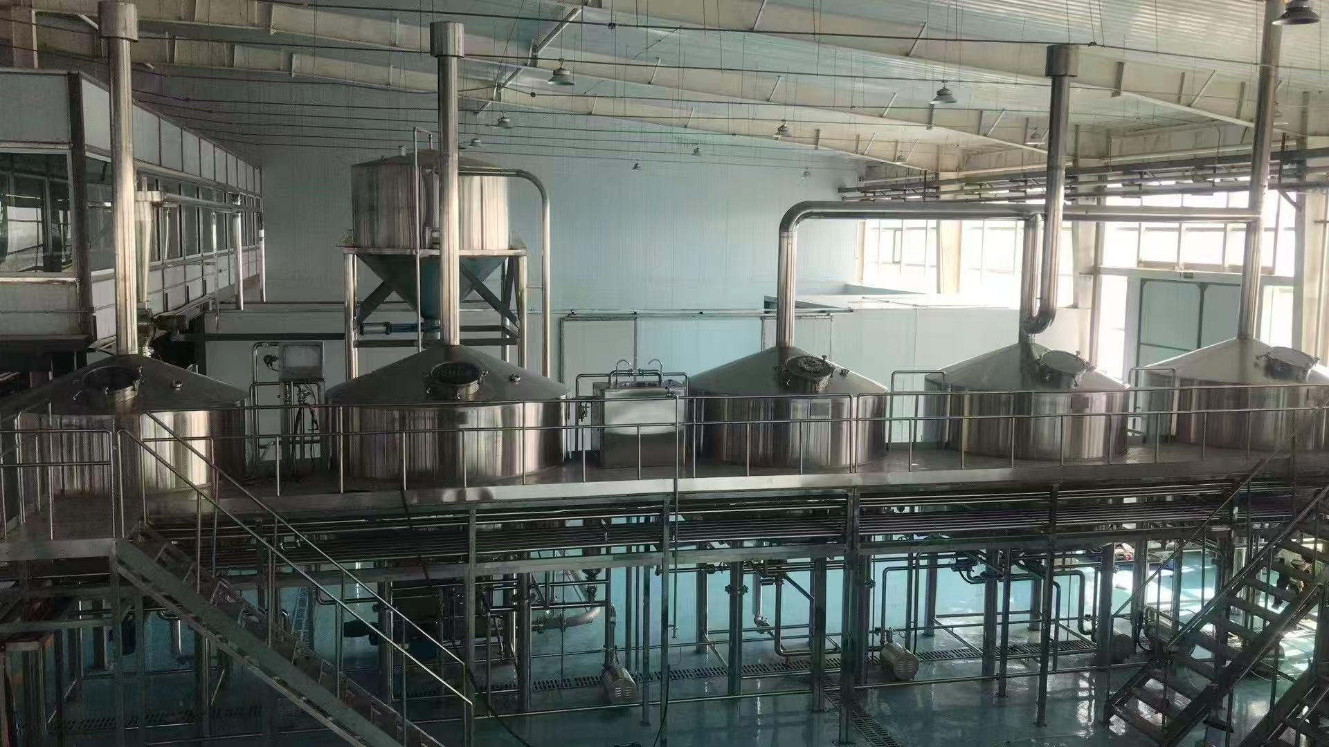 扎鲁特精酿啤酒设备厂—精酿啤酒设备主要生产工艺与核心技术